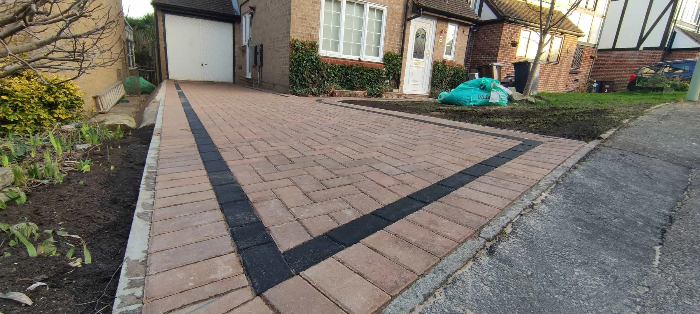 Patio by RF Construction