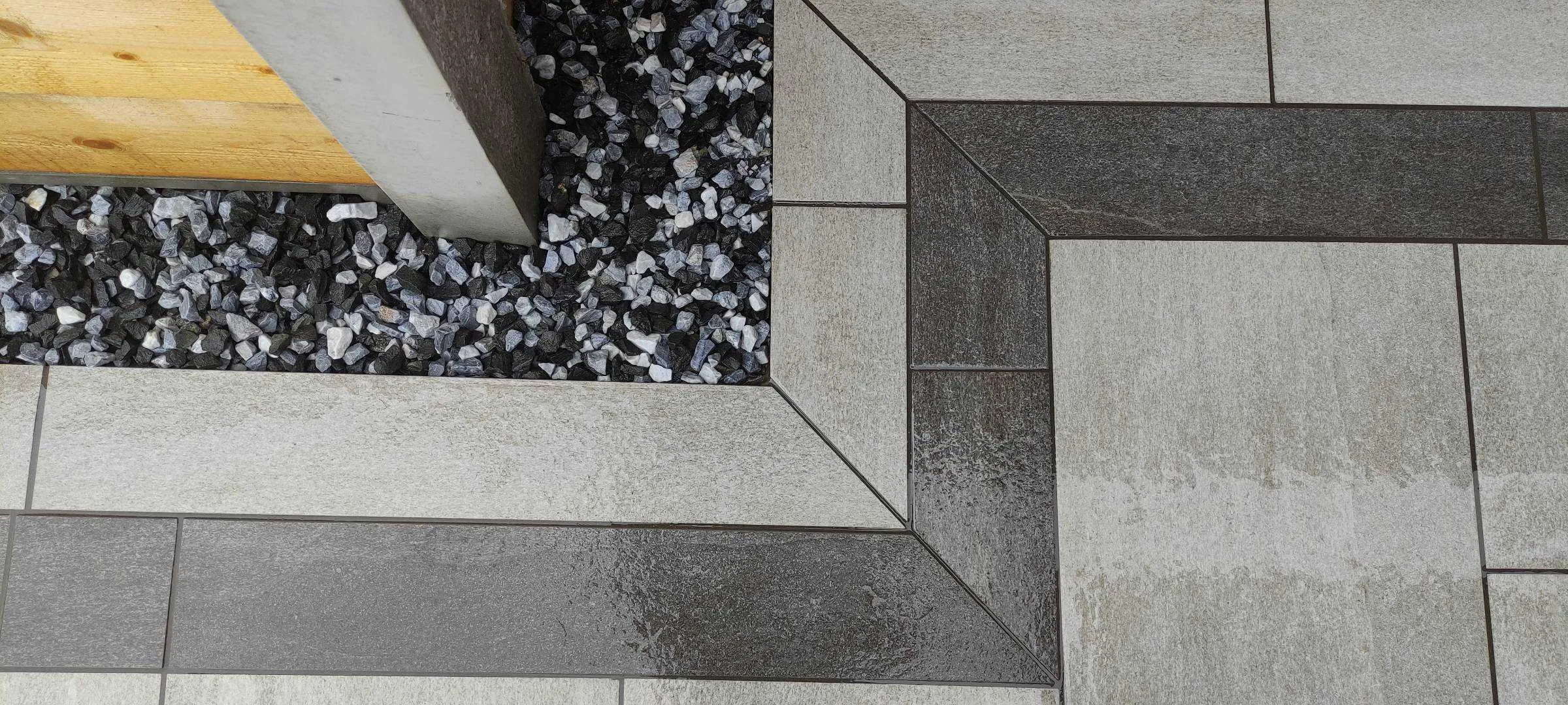 Porcelain patio, Bexhill, photo 16 of 17