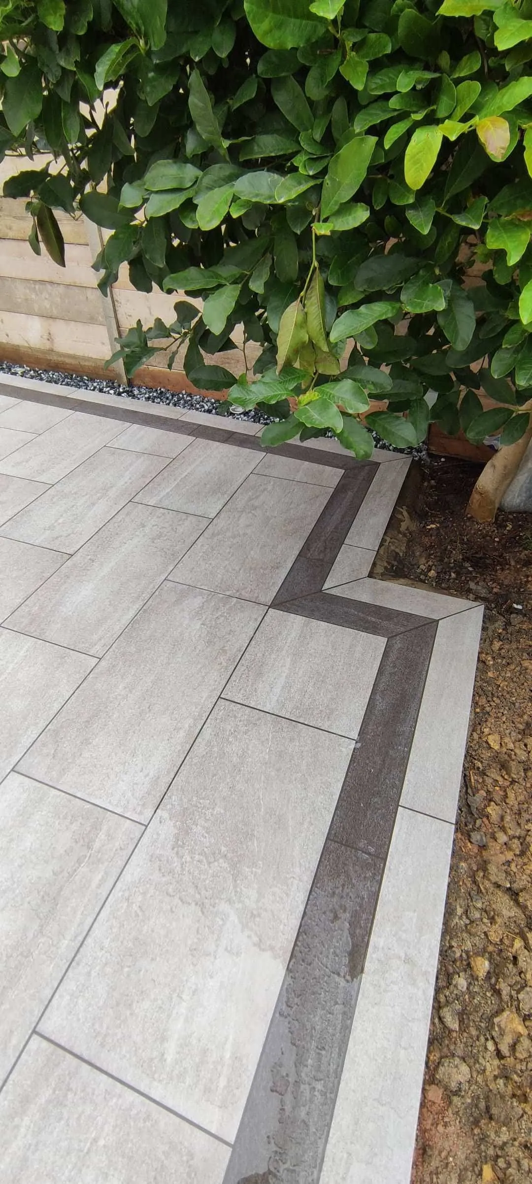 Porcelain patio, Bexhill, photo 5 of 17