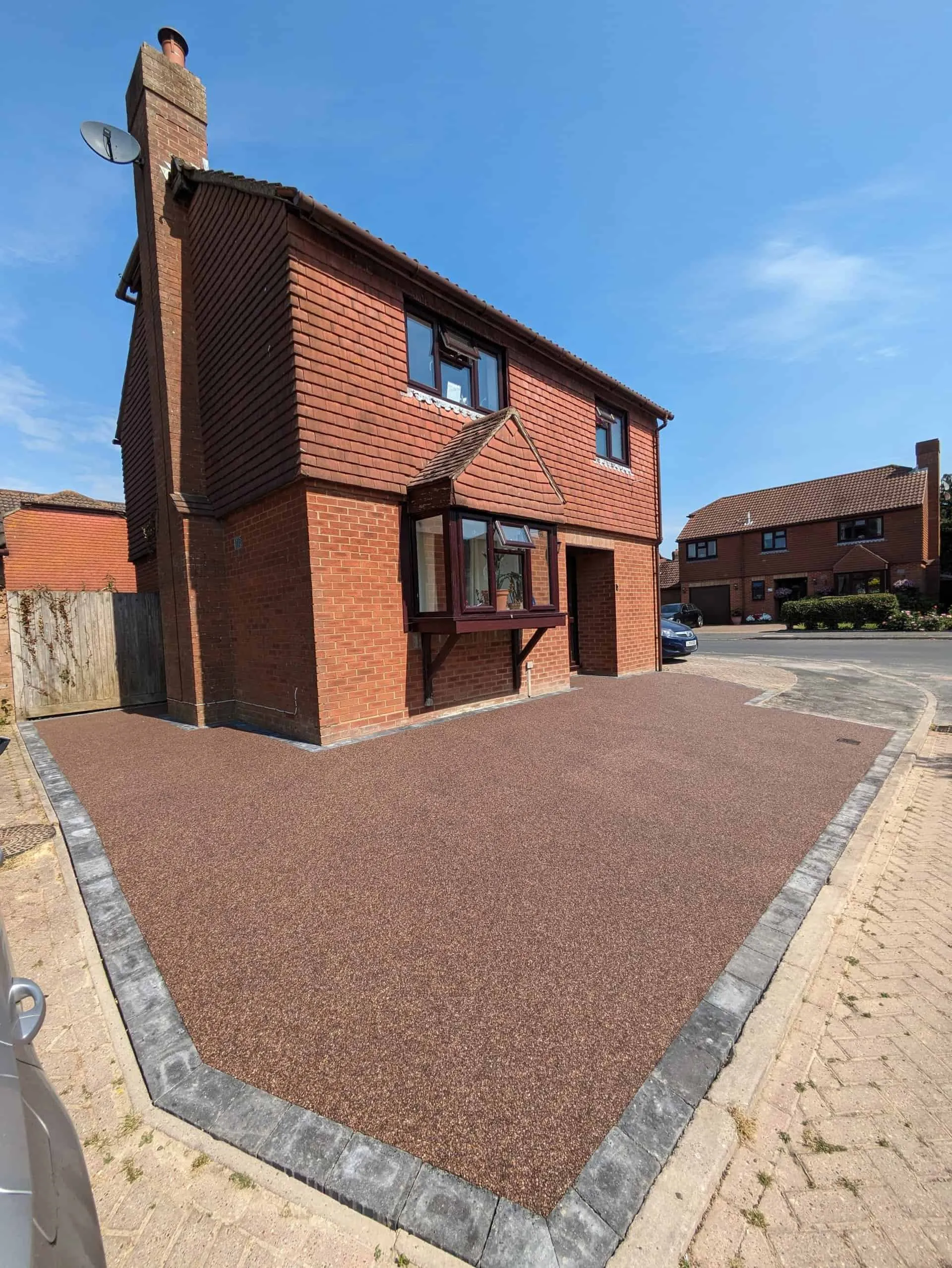 Resin bound driveway, Hailsham, photo 6 of 13