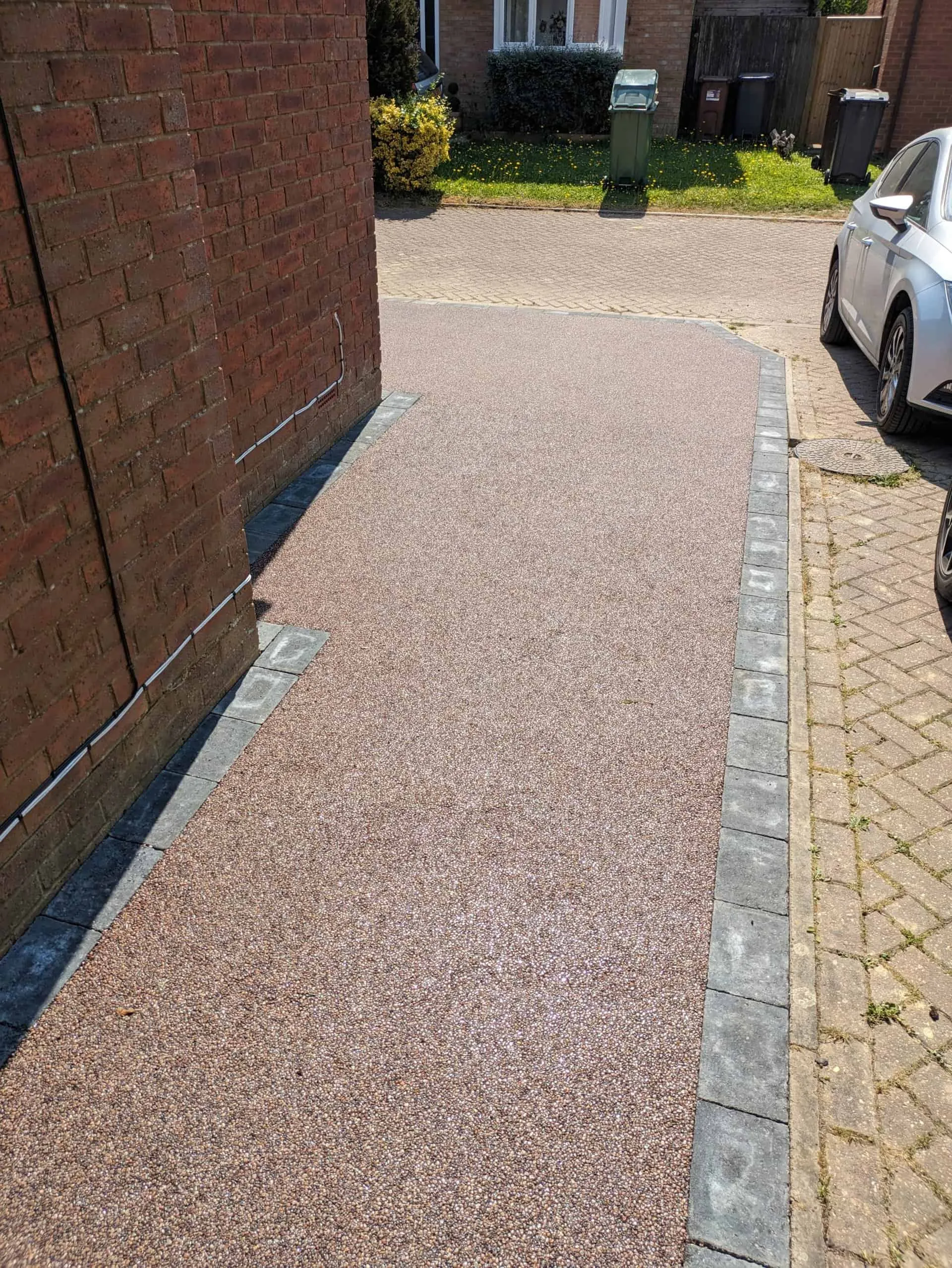 Resin bound driveway, Hailsham, photo 7 of 13